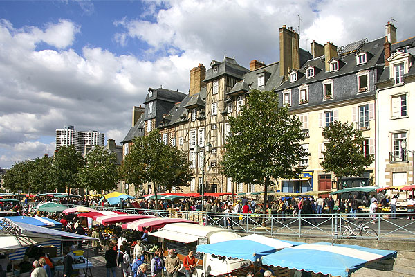 Le marché des Lices