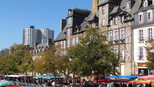 Marché des lices