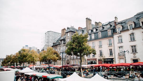 Le marché des Lices