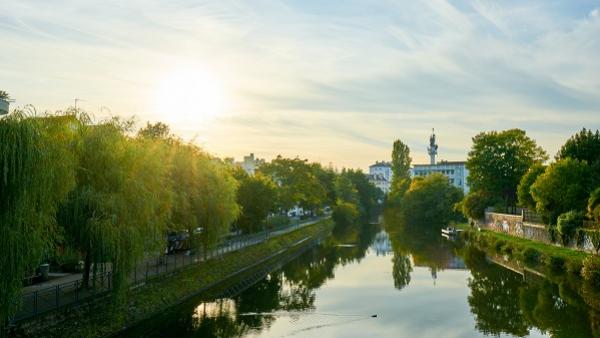 Profitez de votre séjour dans notre hôtel à Rennes pour naviguer